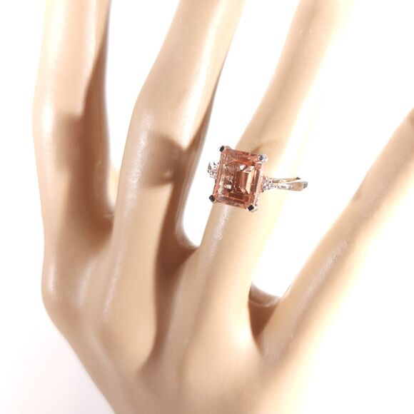 Morganique Quartz and Cambodian White Zircon Ring Size 7 - Picture 8 of 9